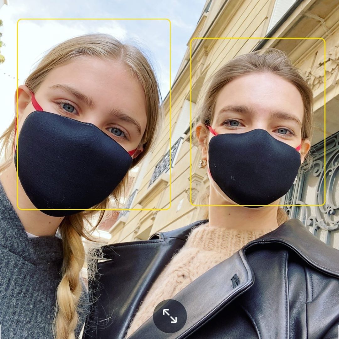 Как две капли воды: Наталья Водянова восхитила схожестью с 14-летней дочерью