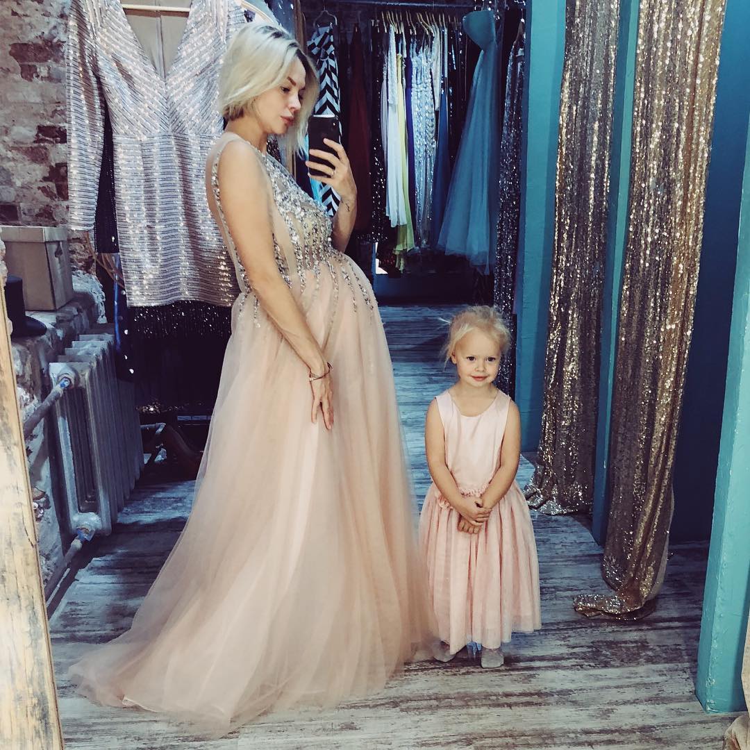 Зірка &quot;Орла і Решки&quot; стала мамою вдруге: перше фото малюка