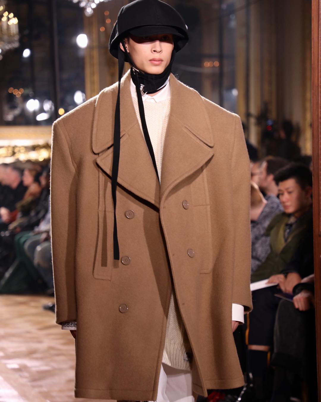 пальто від Raf Simons