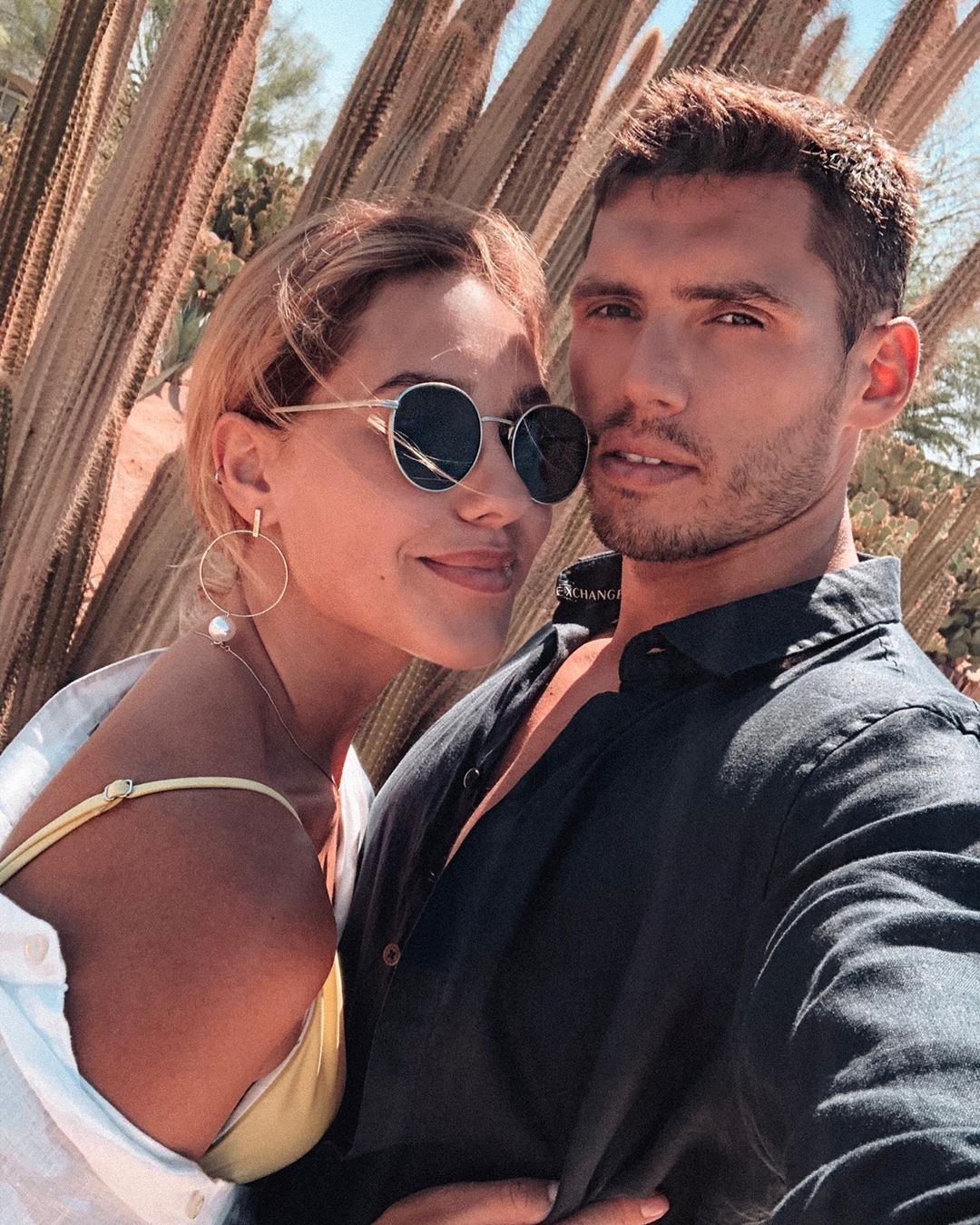 "Фотограф и модель супер": победительница Холостяк 9 восхитила горячими фото в бикини