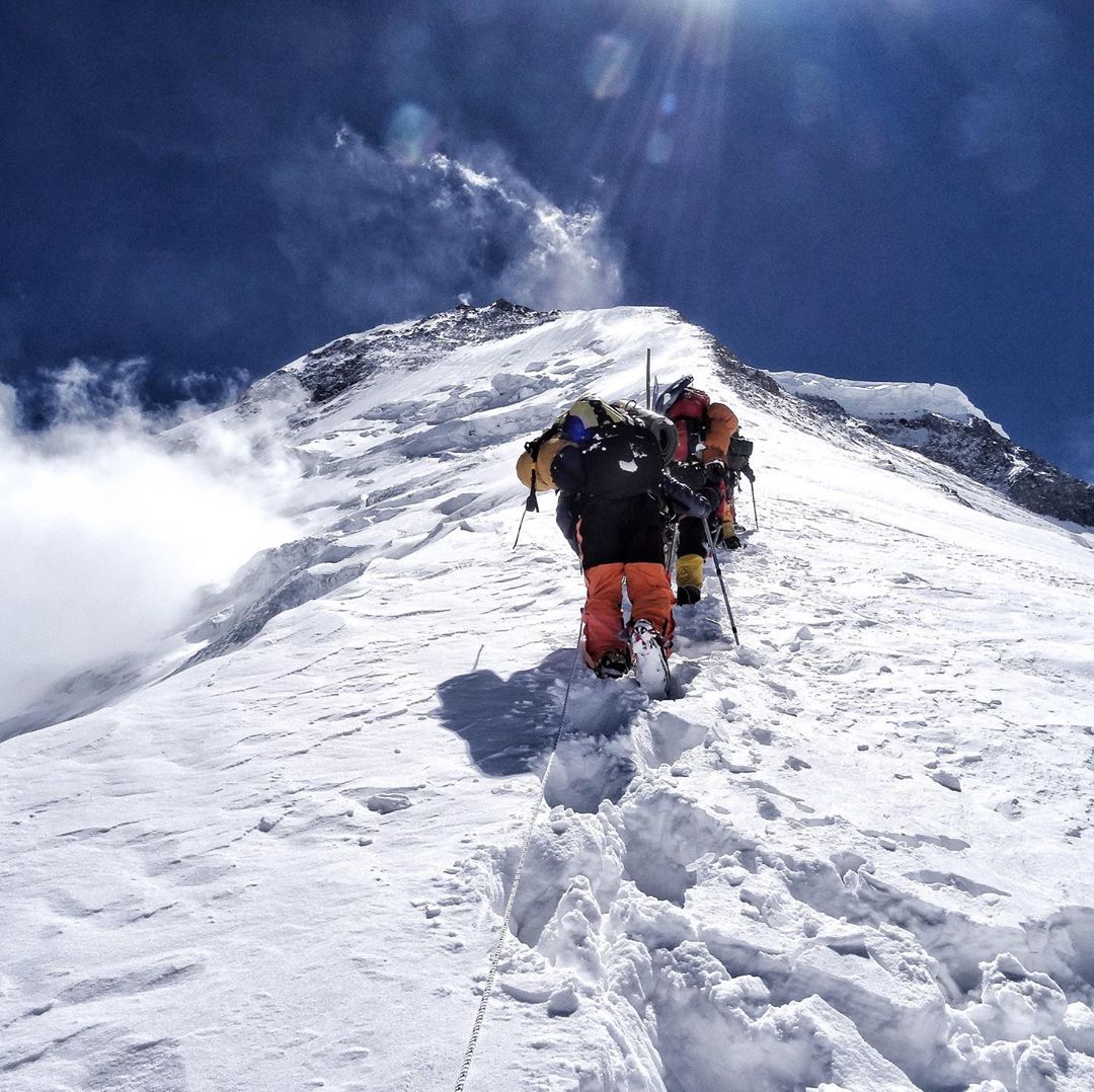 На Евересті туристи масово гинуть: що відбувається