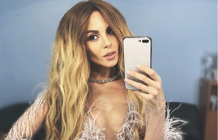 Каменских удивила фанатов образом блондинки