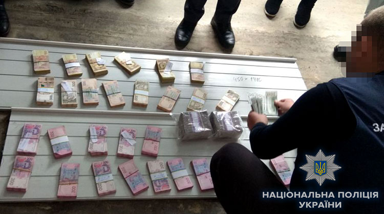 В Одеській області шахраї поставляли у лікарні технічний кисень замість медичного