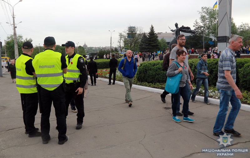 У Донецькій області оштрафували мітингувальників за георгіївські стрічки на 9 травня