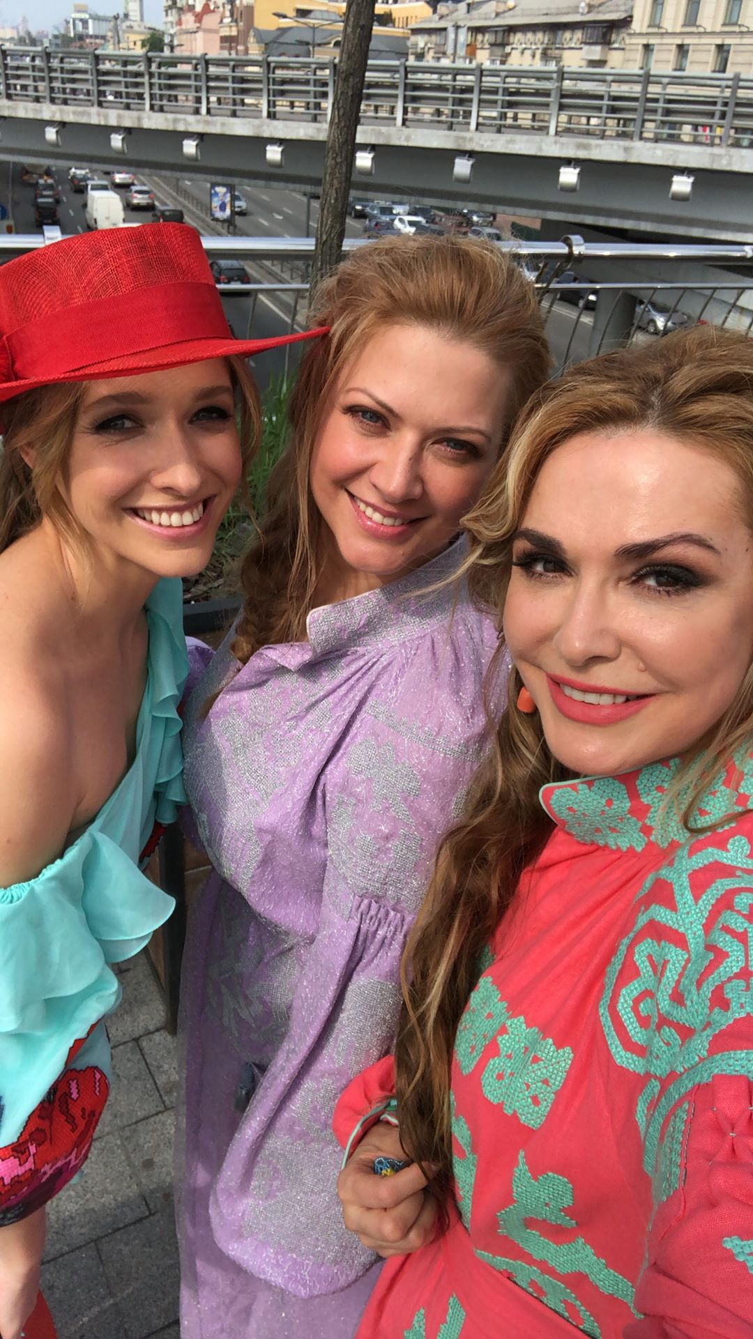 "Ничего общего с вышиванкой": Катя Осадчая неожиданно "нарвалась" на волну критики