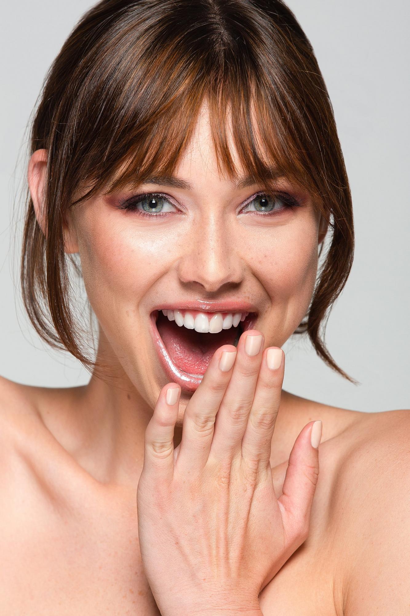 Простая маска, которая &quot;стирает&quot; возраст с лица: готовим в домашних условиях