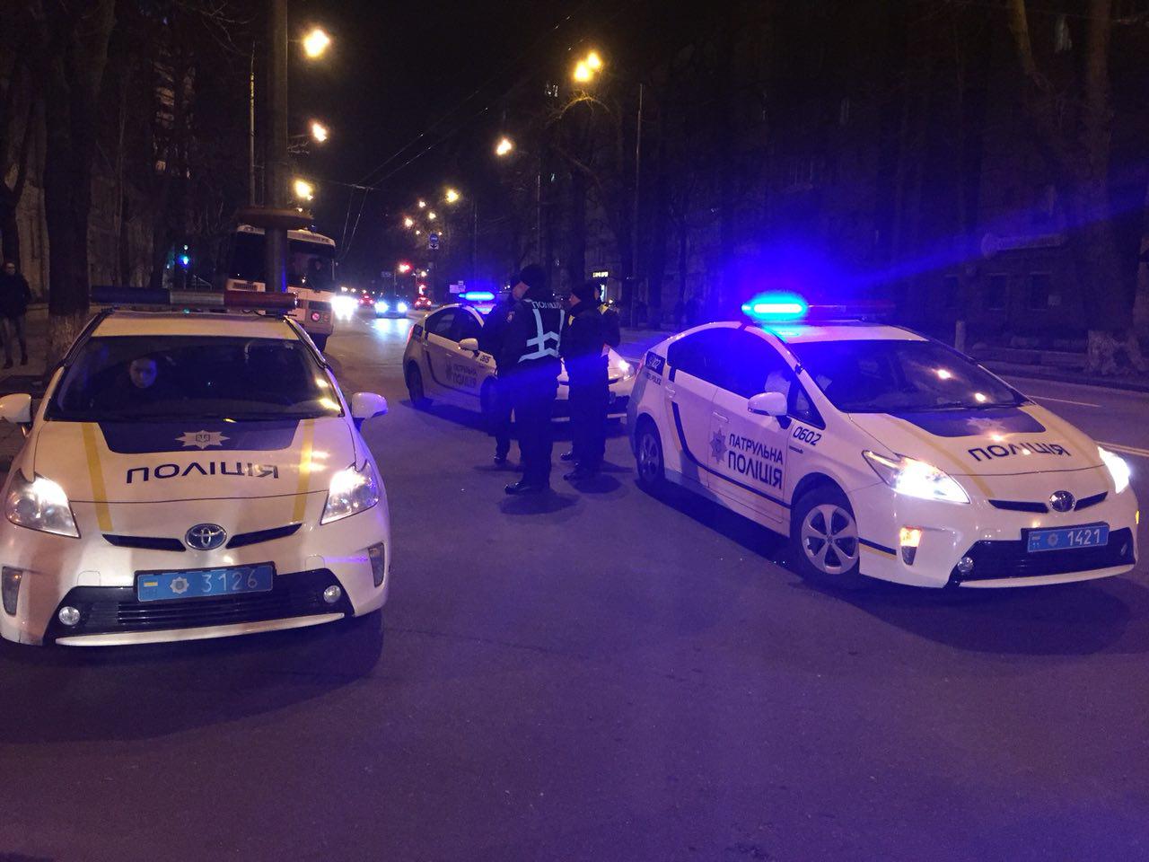 Прихильники Саакашвілі підтяглися до будівлі СБУ