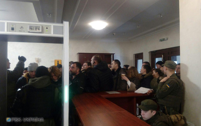 Суд у справі Савченко розпочнеться о 10:30