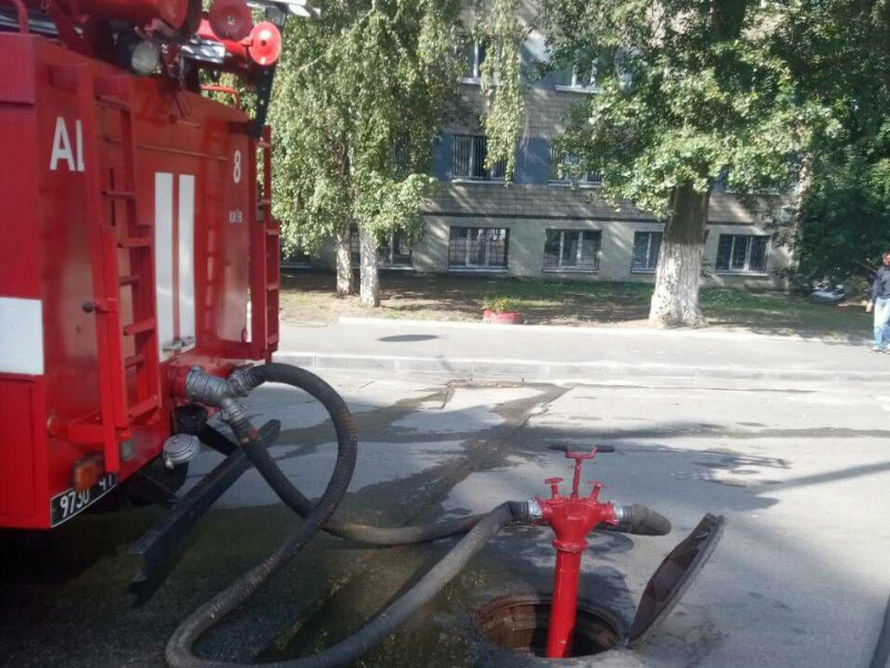 В Киеве из-за пожара в общежитии эвакуировали 50 человек