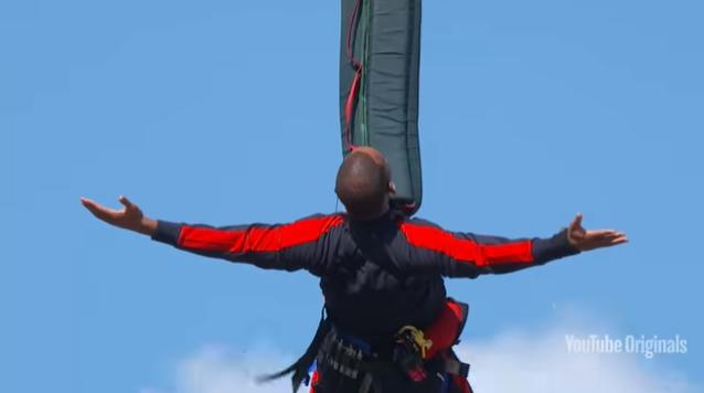 Уилл Смит запечатлел прыжок в Гранд-Каньон