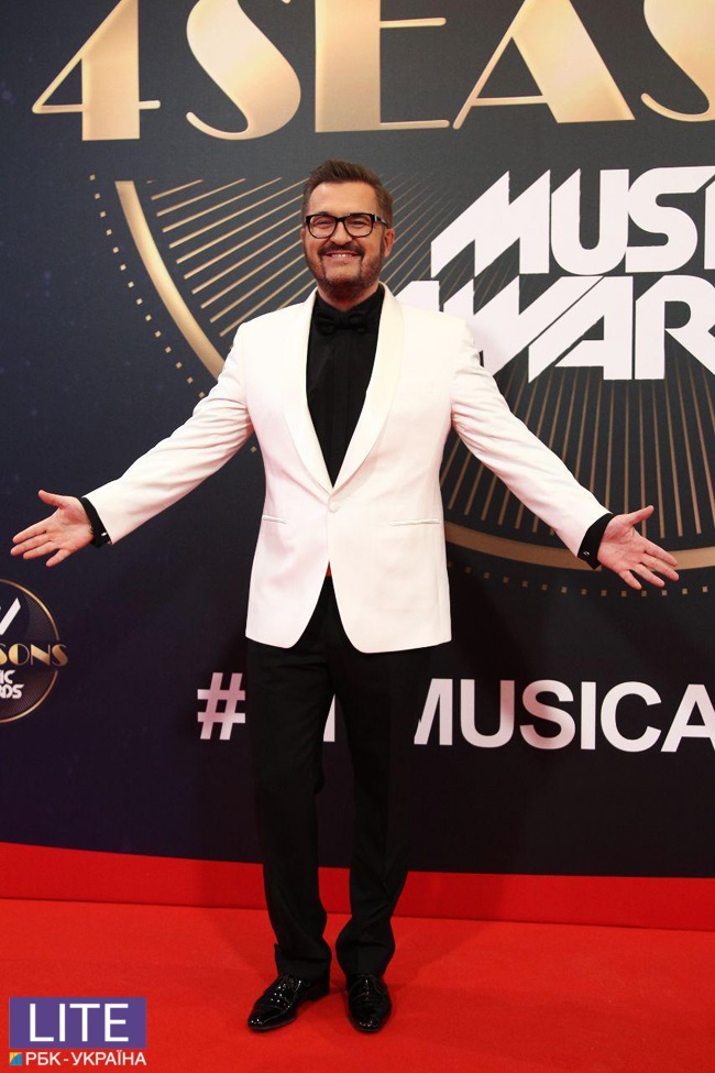 Каменських, Дорофєєва, Джамала: фото з червоної доріжки M1 Music Awards 2018