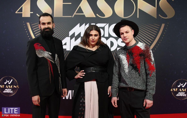 Каменских, Дорофеева, Джамала: фото с красной дорожки M1 Music Awards 2018