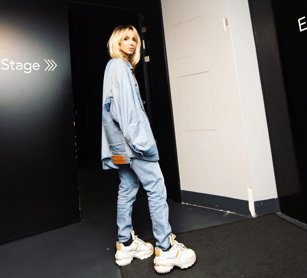 "Плохо смотрится": Лобода нарвалась на критику за странный наряд (фото)