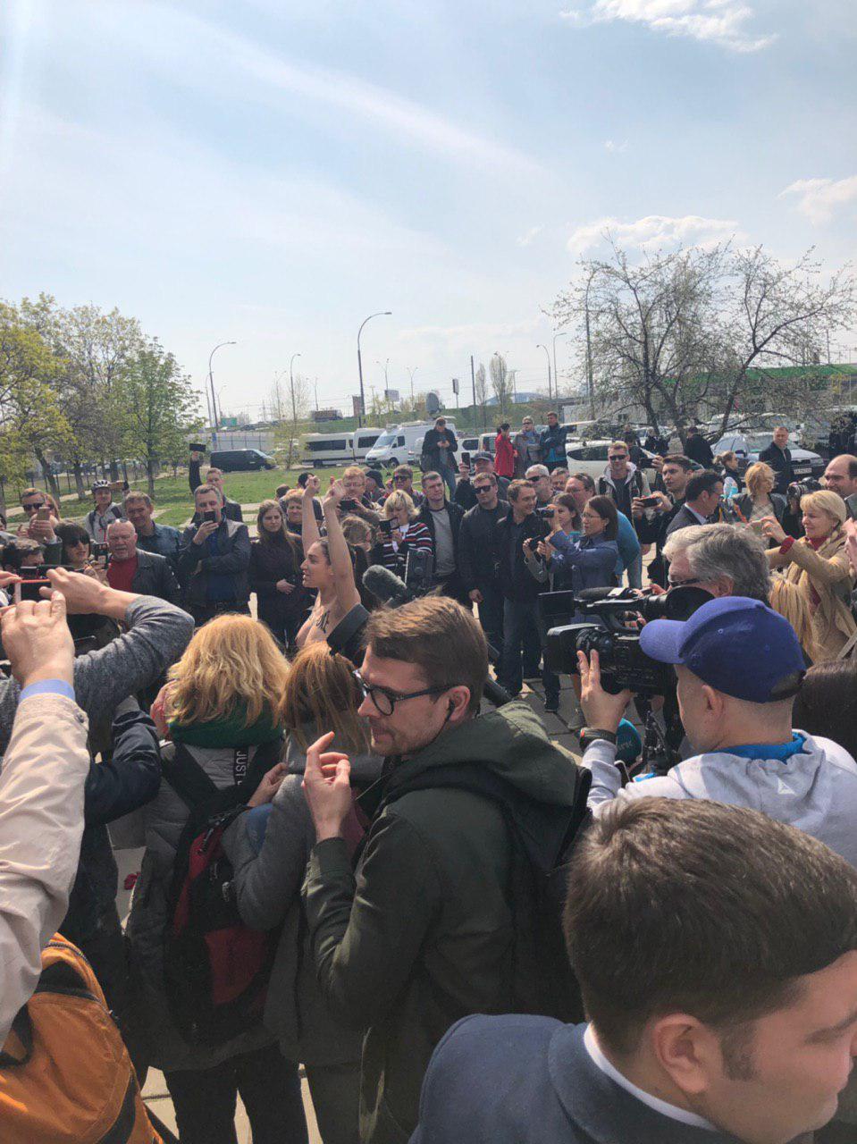 Зеленський проголосував на виборах президента