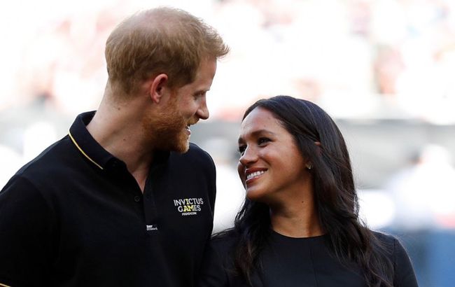 Что он себе позволяет? Принц Гарри начал срывать злость на сотрудниках