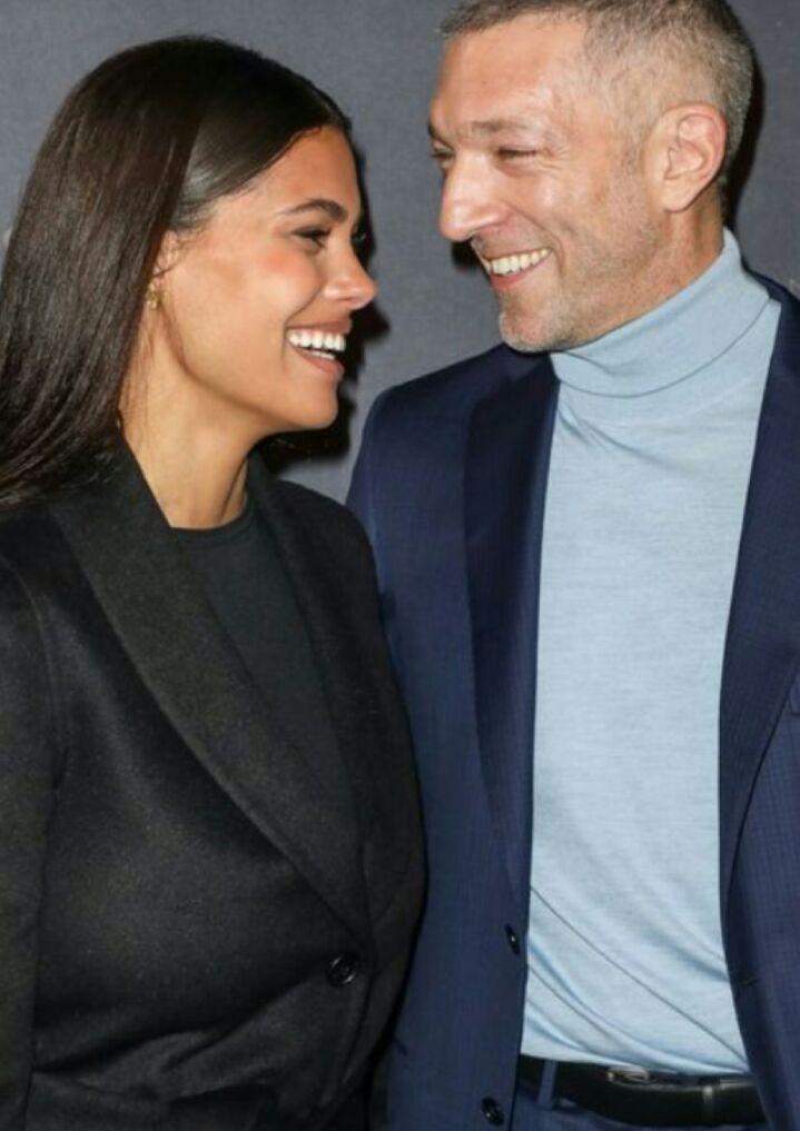 Разом назавжди: Тіна Кунакі засипала мережу фото з коханим чоловіком