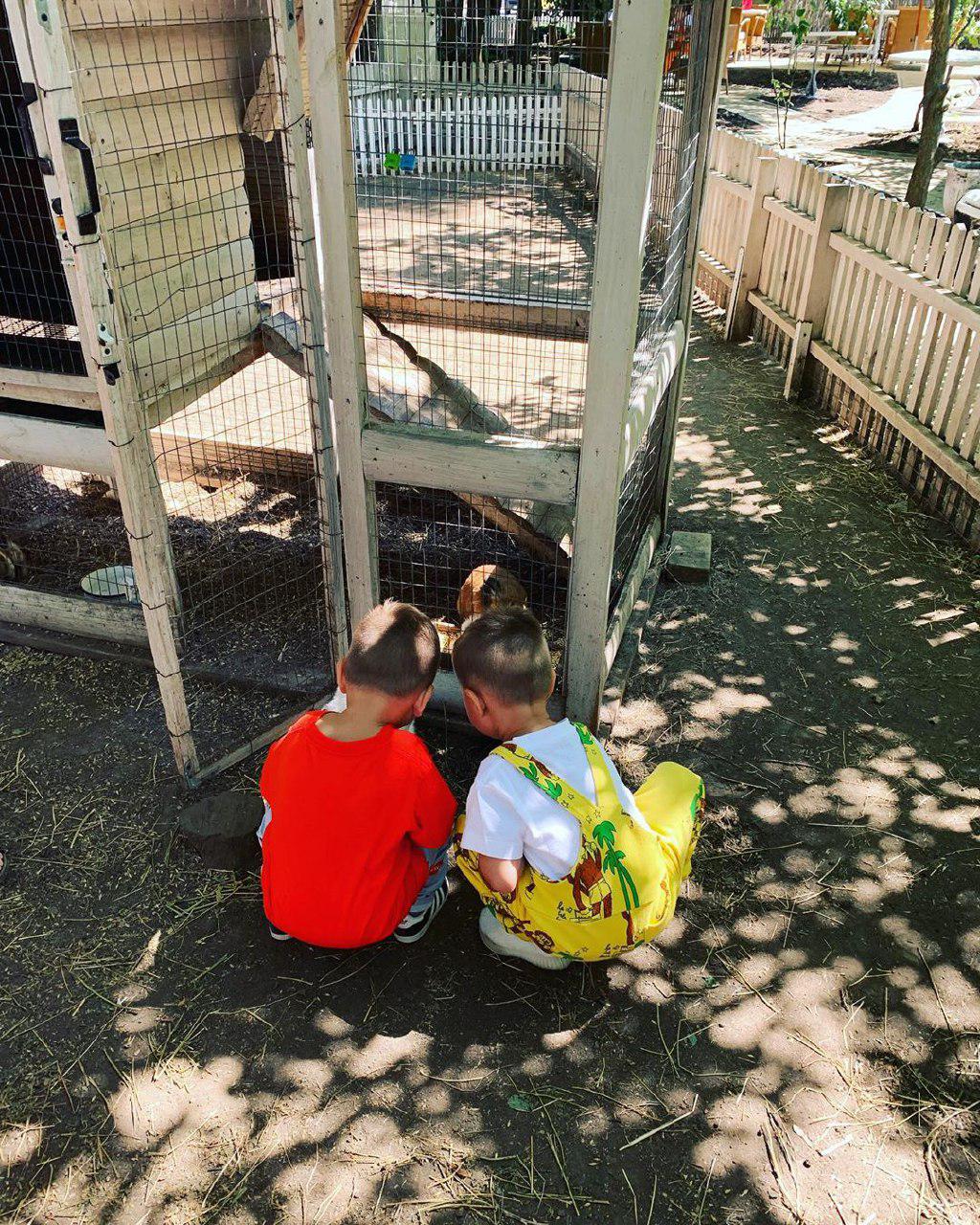 "Самая драгоценная картина": жена MONATIK'а показала рисунок сына