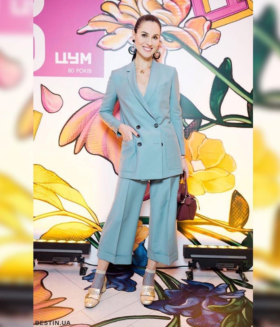 "Шкарпетки з черевиками": Єфросиніна здивувала незвичайним вбранням