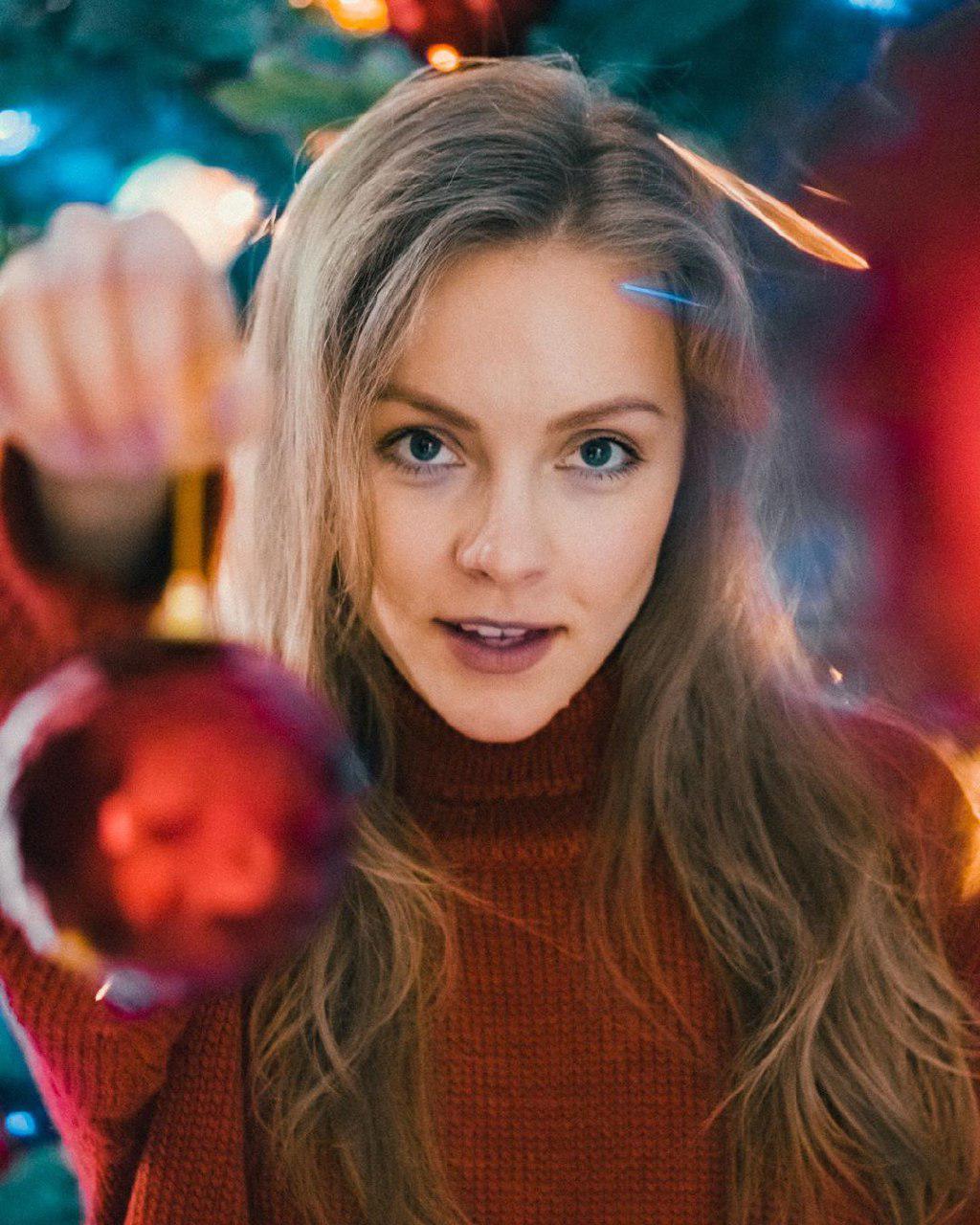 "Распределили роли": Шоптенко показала, как готовится к Новому году с мужем