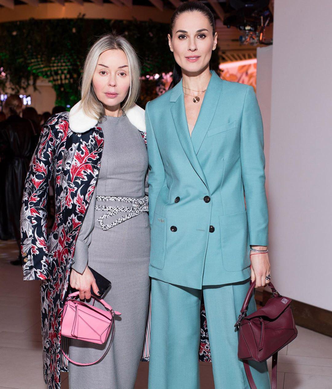 "Шкарпетки з черевиками": Єфросиніна здивувала незвичайним вбранням