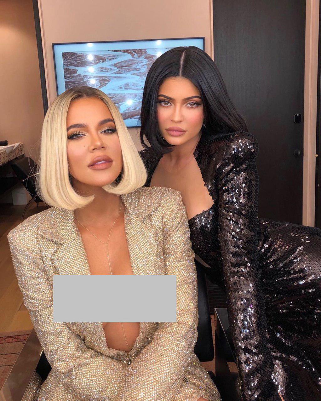 Ангел і демон: Кайлі Дженнер і Хлое Кардашьян спокушають пишними формами у відвертих вбраннях