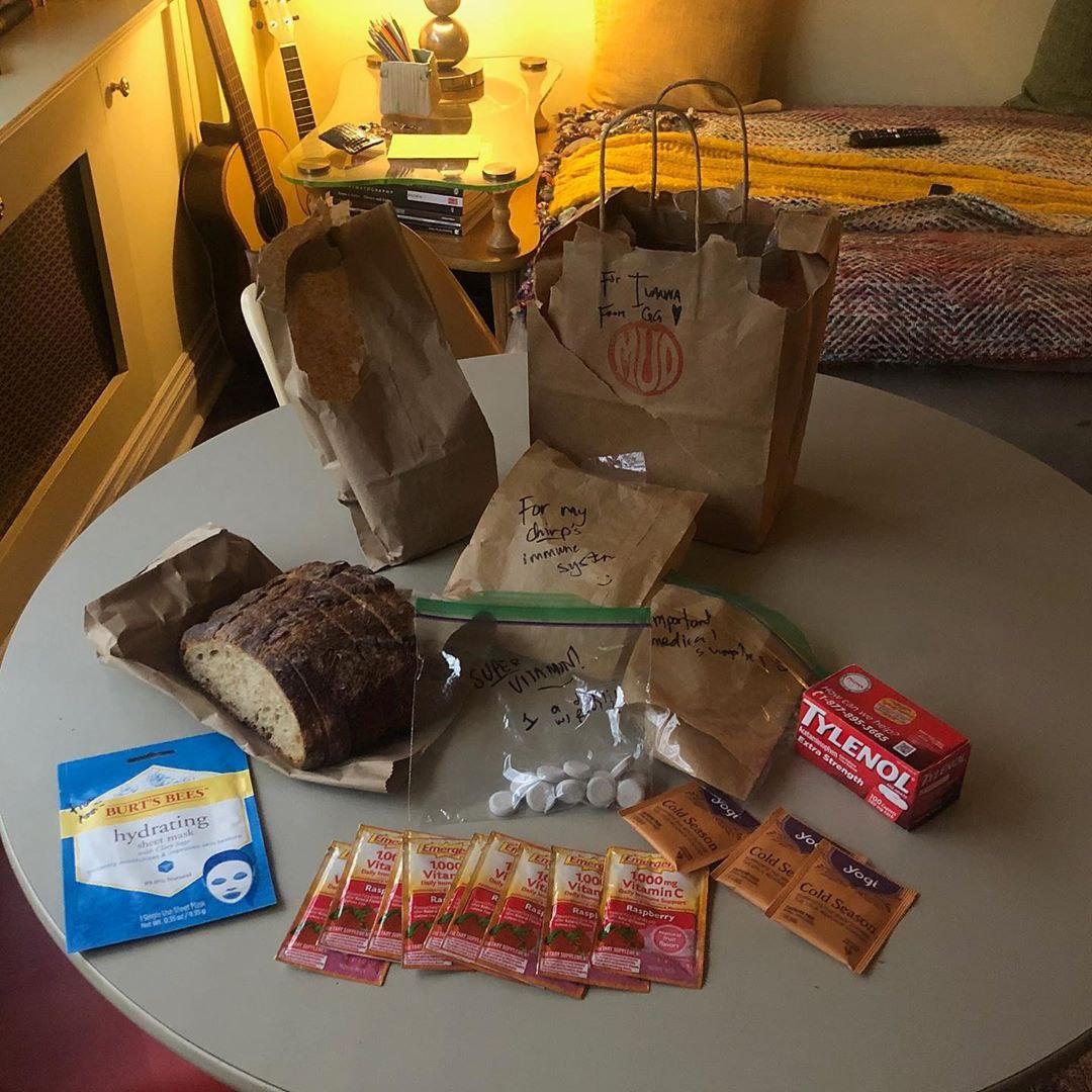 Звезда Голливуда из Украины заразилась коронавирусом