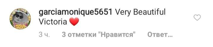 Улыбнись, наконец! Виктория Бекхэм возмутила сеть "унылым" образом "царевны Несмеяны"