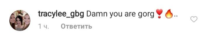 Їй точно 54? Елізабет Херлі похвалилася пишними формами в леопардовому бікіні