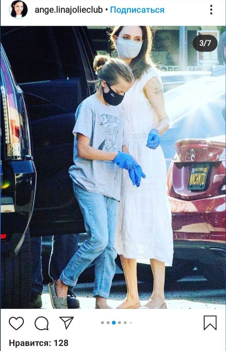 Просто і стильно: Анджеліна Джолі підкреслила струнку фігуру трендовими літніми речами