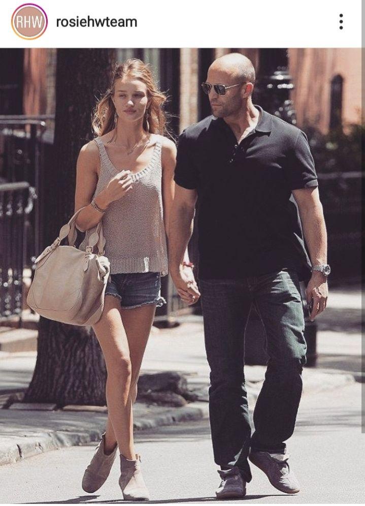 Идеальная пара: Роузи Хантингтон-Уайтли растрогала редкими архивными фото с Джейсоном Стетхэмом