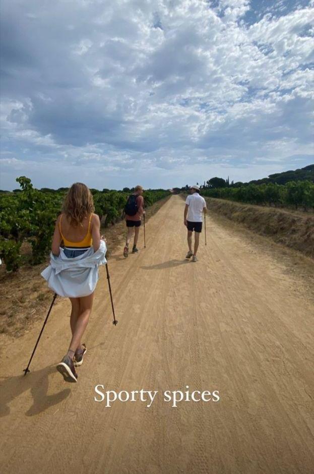 Словно молодожены: Наталья Водянова и Антуан Арно наслаждаются романтическим отдыхом в Сен-Тропе