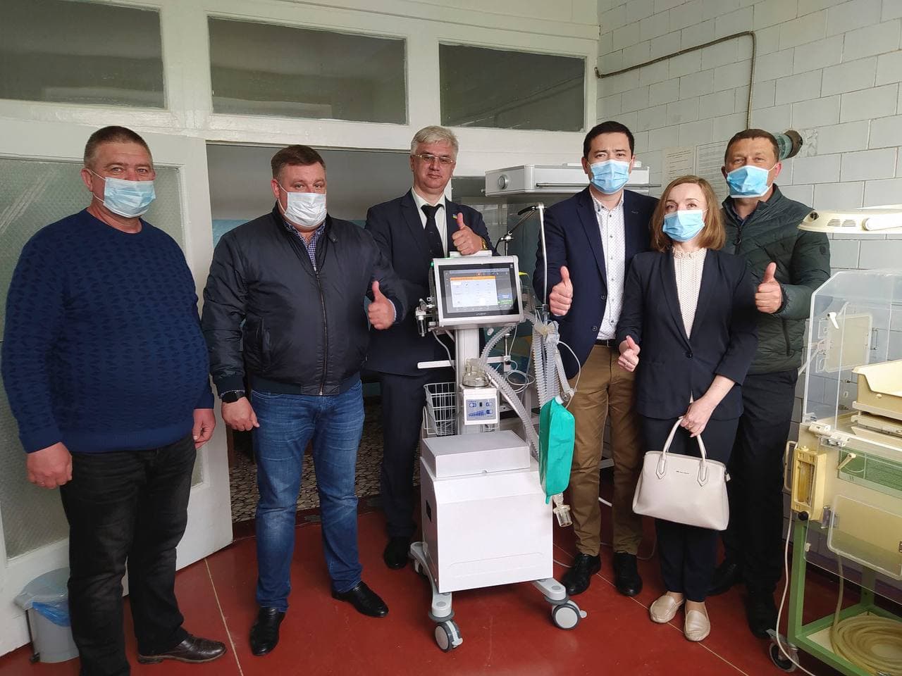 Благодійний фонд KustoHelp надав допомогу медикам в Україні