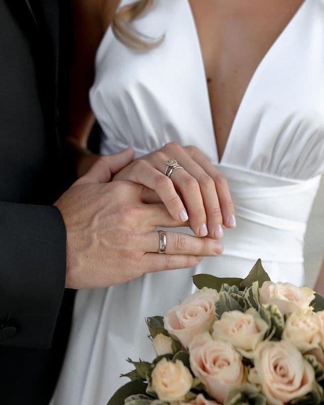 Украинская ТВ-звезда вышла замуж за француза Луи: сюрприз для всех!