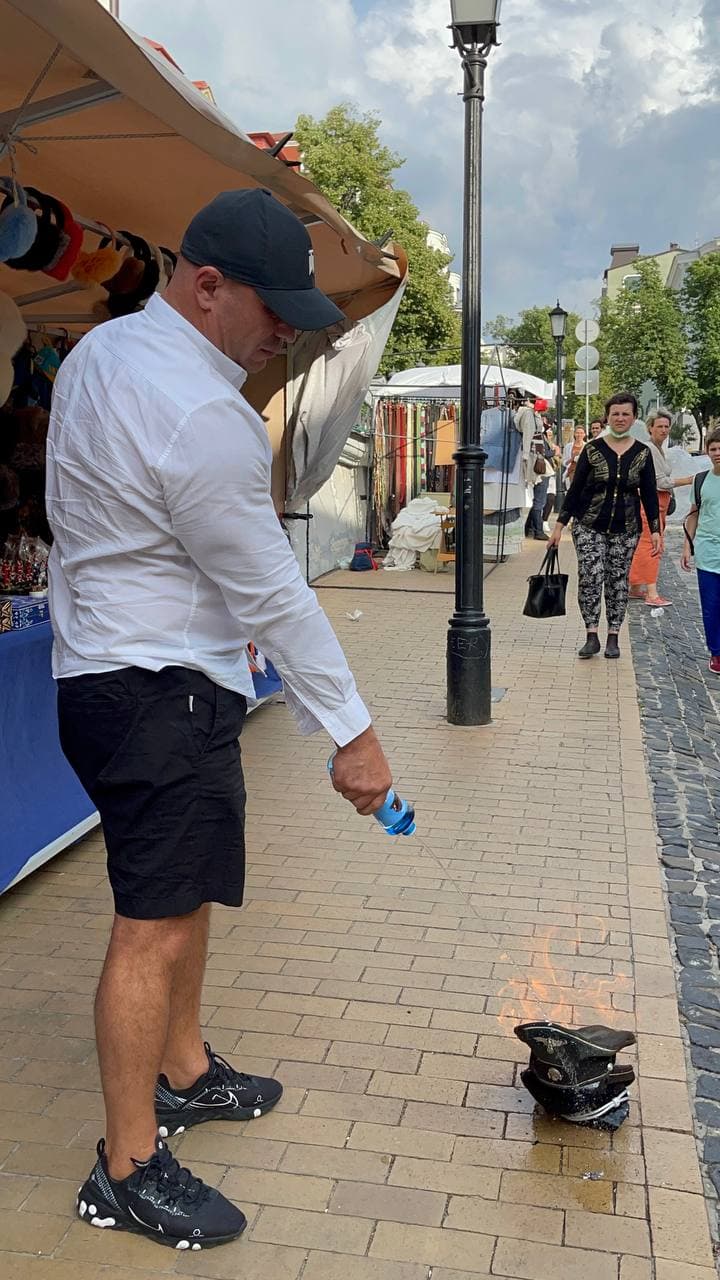 Кива устроил новый &quot;перфоманс&quot; в Киеве: на этот раз с огнем