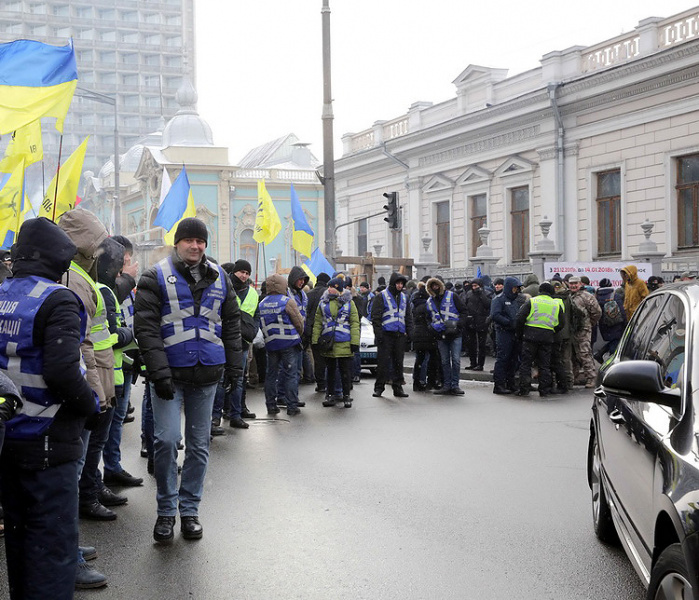 На митинге под Радой дежурит около 4 тыс. правоохранителей