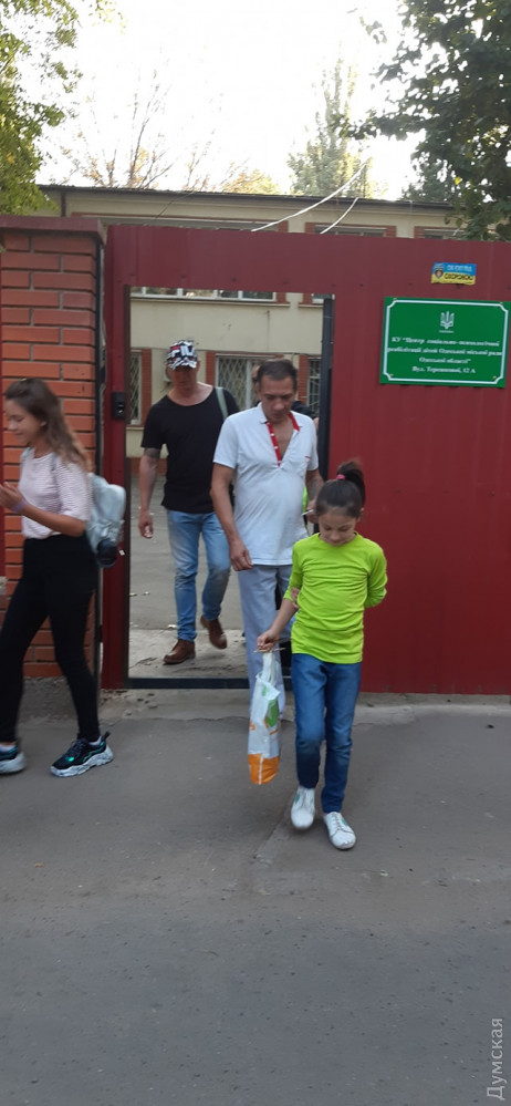 Девочку насильно забрали в приют со школы: скандал в Одессе получил продолжение