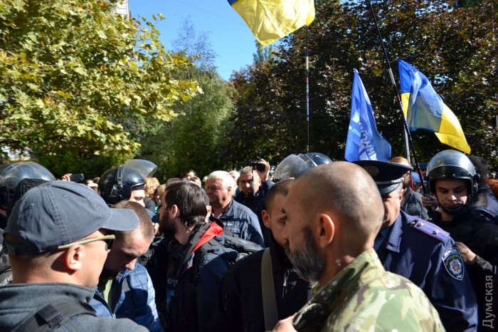 В Одесі під Апеляційним судом сталася бійка