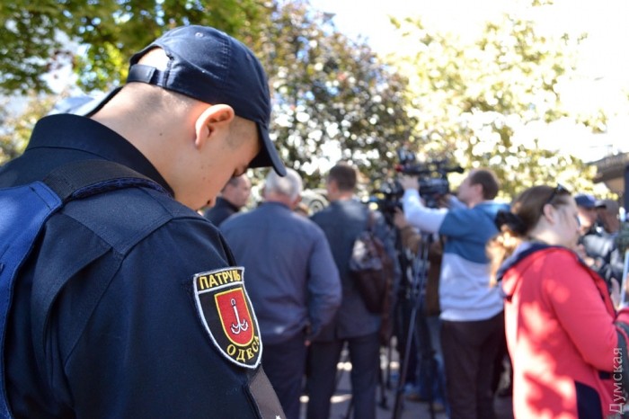 В Одесі під Апеляційним судом сталася бійка