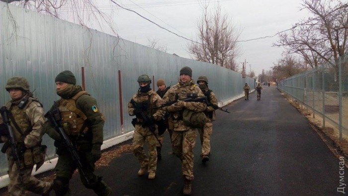 Убийство в Одесской области: полиция продолжает поиски подозреваемого