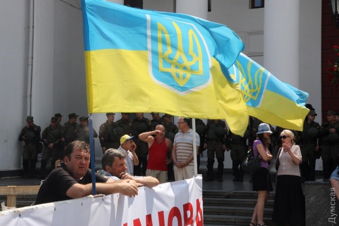 Фото: ситуація під мерією Одеси нормалізувалася ситуація під мерією Одеси нормалізувалася