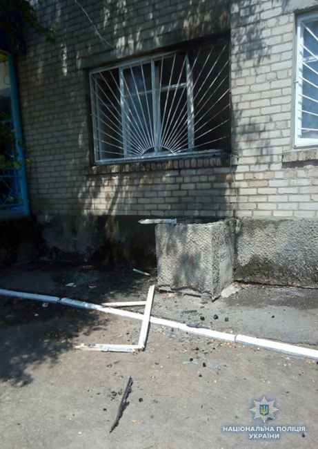 В Запорізькій області в будівлю сільради кинули &quot;коктейль Молотова&quot;