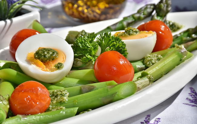 Полезный завтрак: 8 способов добавить больше овощей в рацион