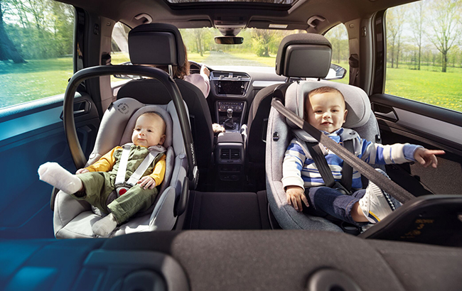 Перевезення дітей без автокрісла в таксі: що робити батькам