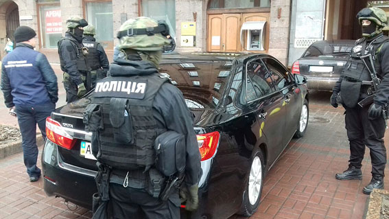 У Черкаській області затримали екс-посадовця, причетного до розтрати 38 млн гривень держкоштів