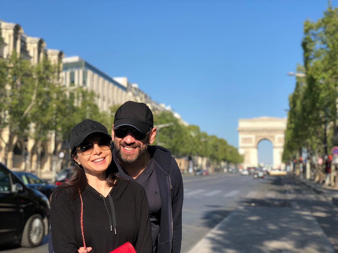 &quot;Спасибі за посмішку&quot;: вагітна Подкопаєва захопила стилем в блузі-вишиванці