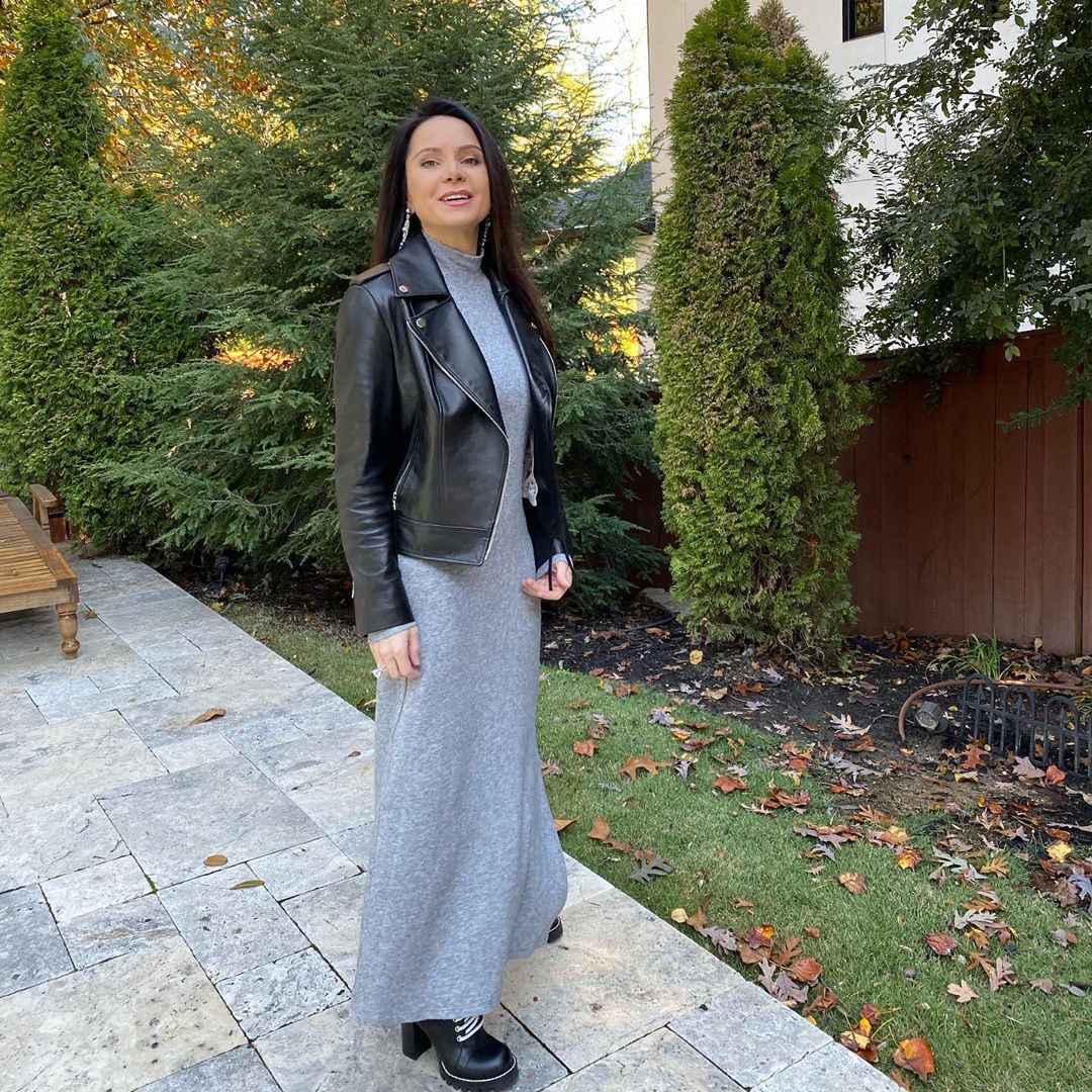 Лілія Подкопаєва зачарувала рідкісним фото з малятком Евеліною на березі океану