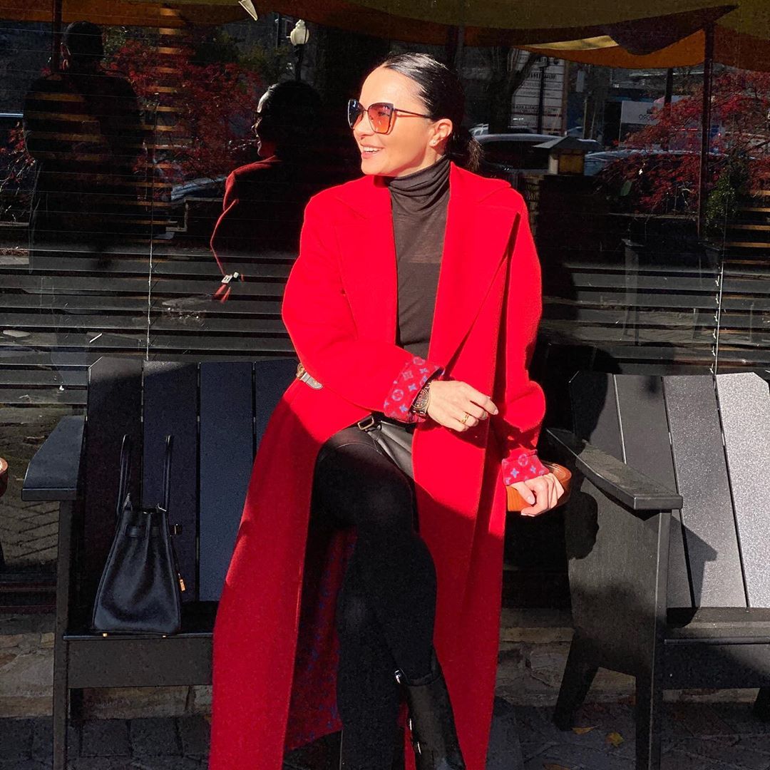 Коли все вирішує колір: Лілія Подкопаєва демонструє свій ідеальний червоний