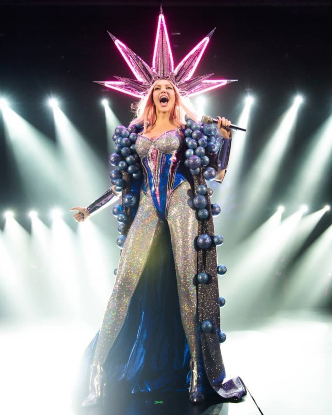 Оля Полякова 