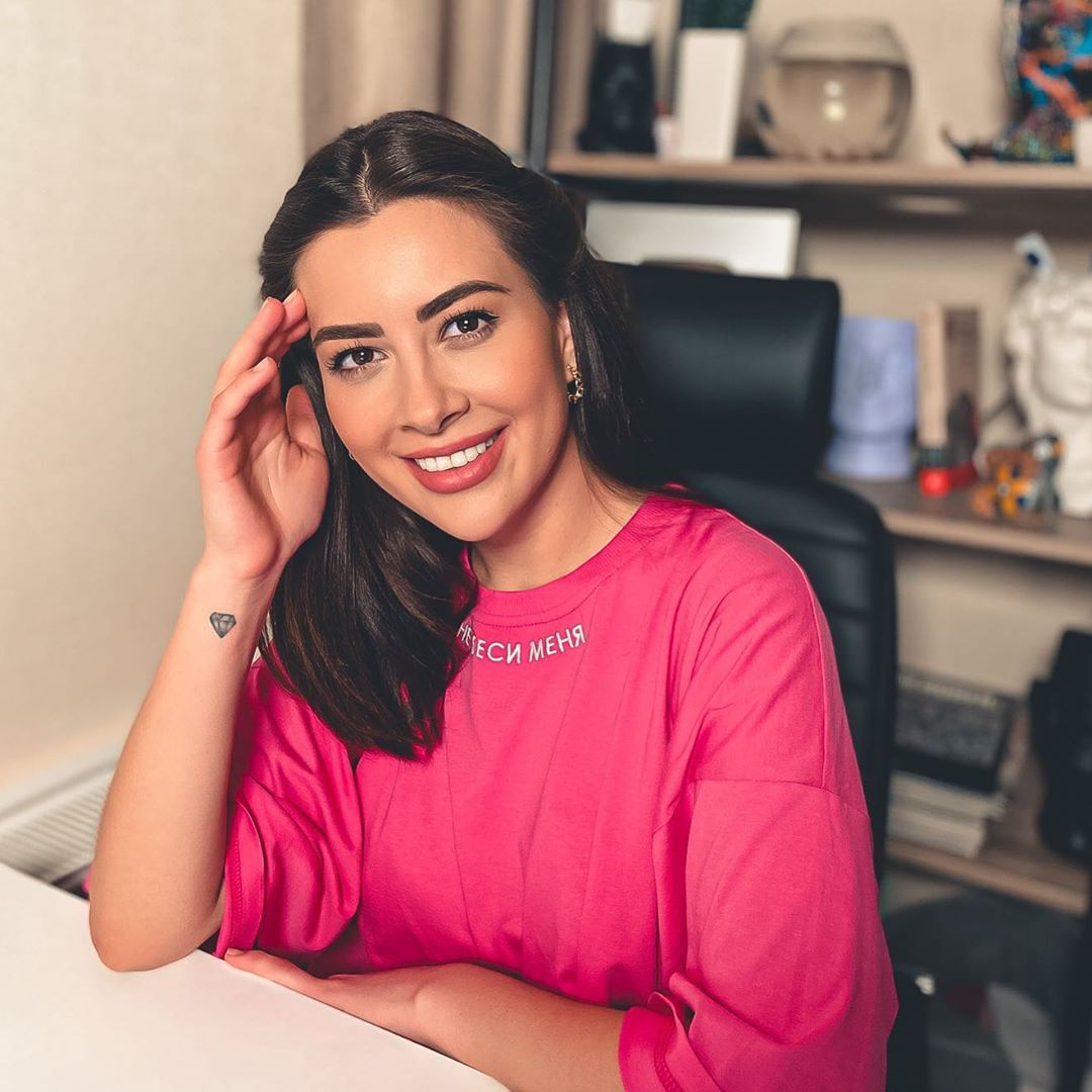 Раміна Есхакзай крутила роман з одруженим олігархом: могла попросити дуже багато грошей