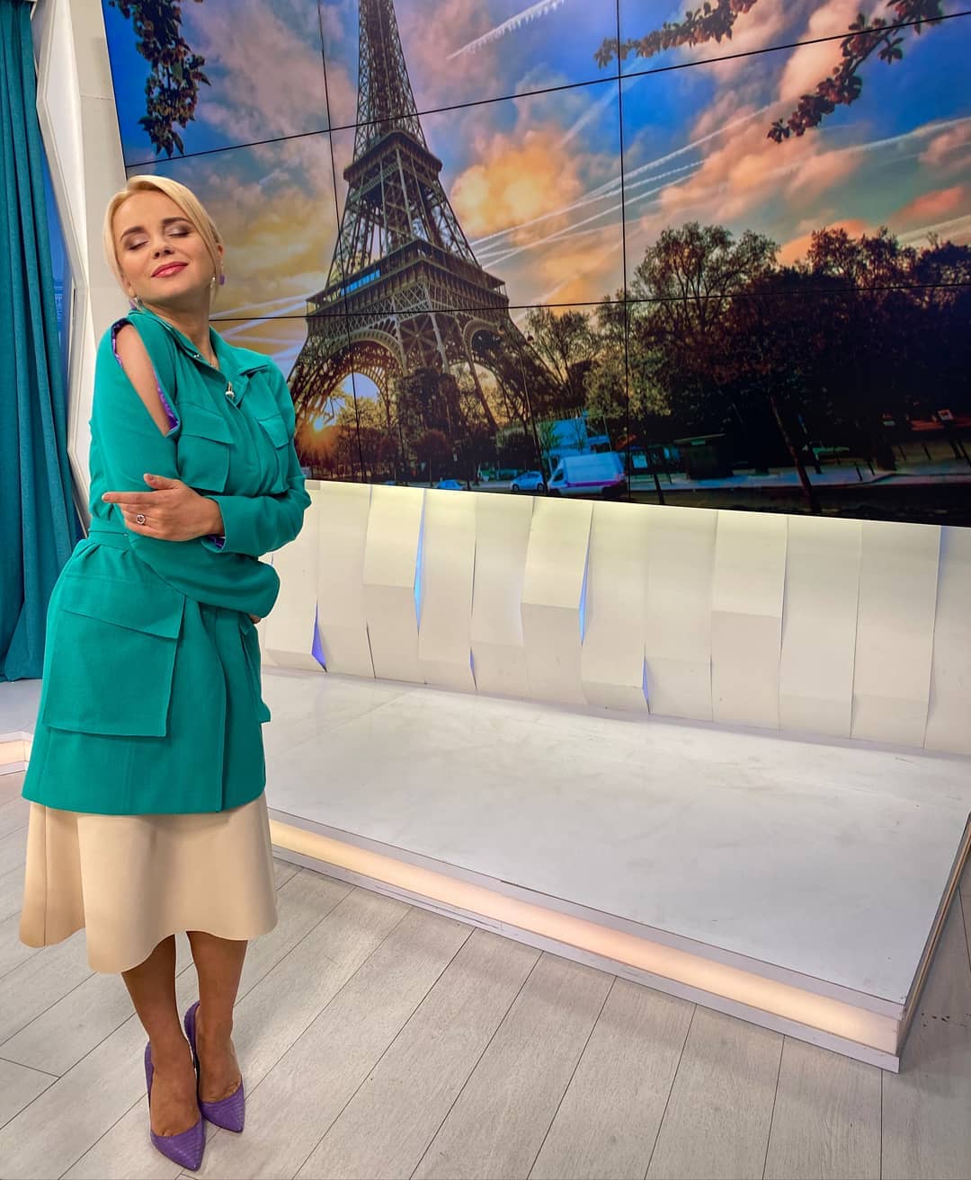 З родзинкою: Лілія Ребрик захопила бездоганним діловим аутфітом